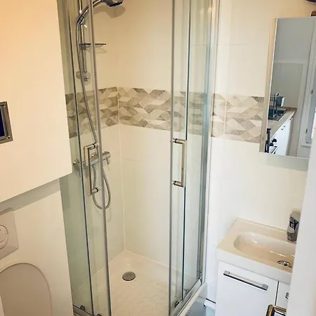 300 M Du Metro Ligne 1 Apartmán Saint-Mandé